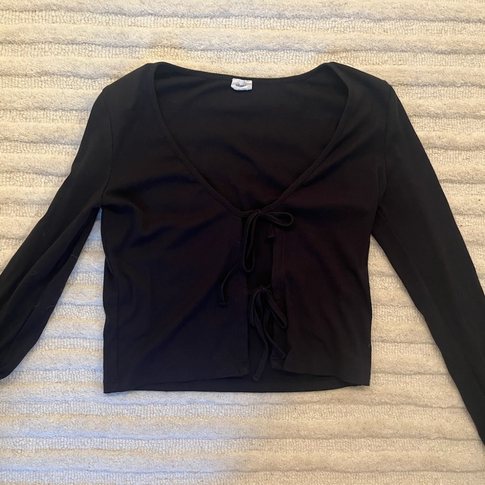 Artizia Wilfred Free Knit Tie Front Top
